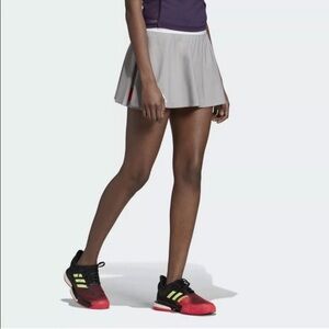 Adidas Women’s ‘Escouade’ Tennis Skirt Skort Size Medium